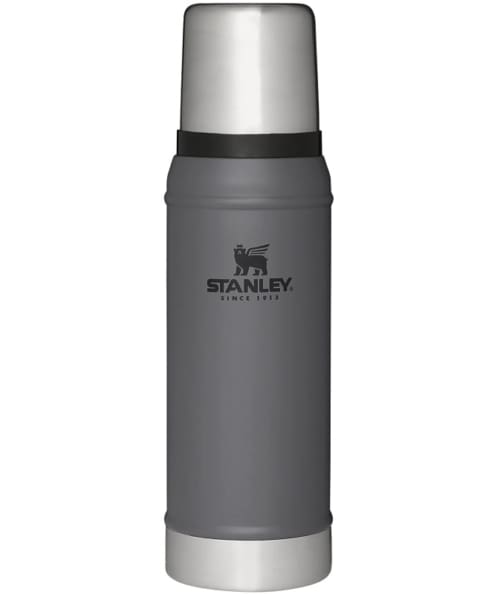 Stanley Classic Legendary Bottle 1.0 QT Charcoal