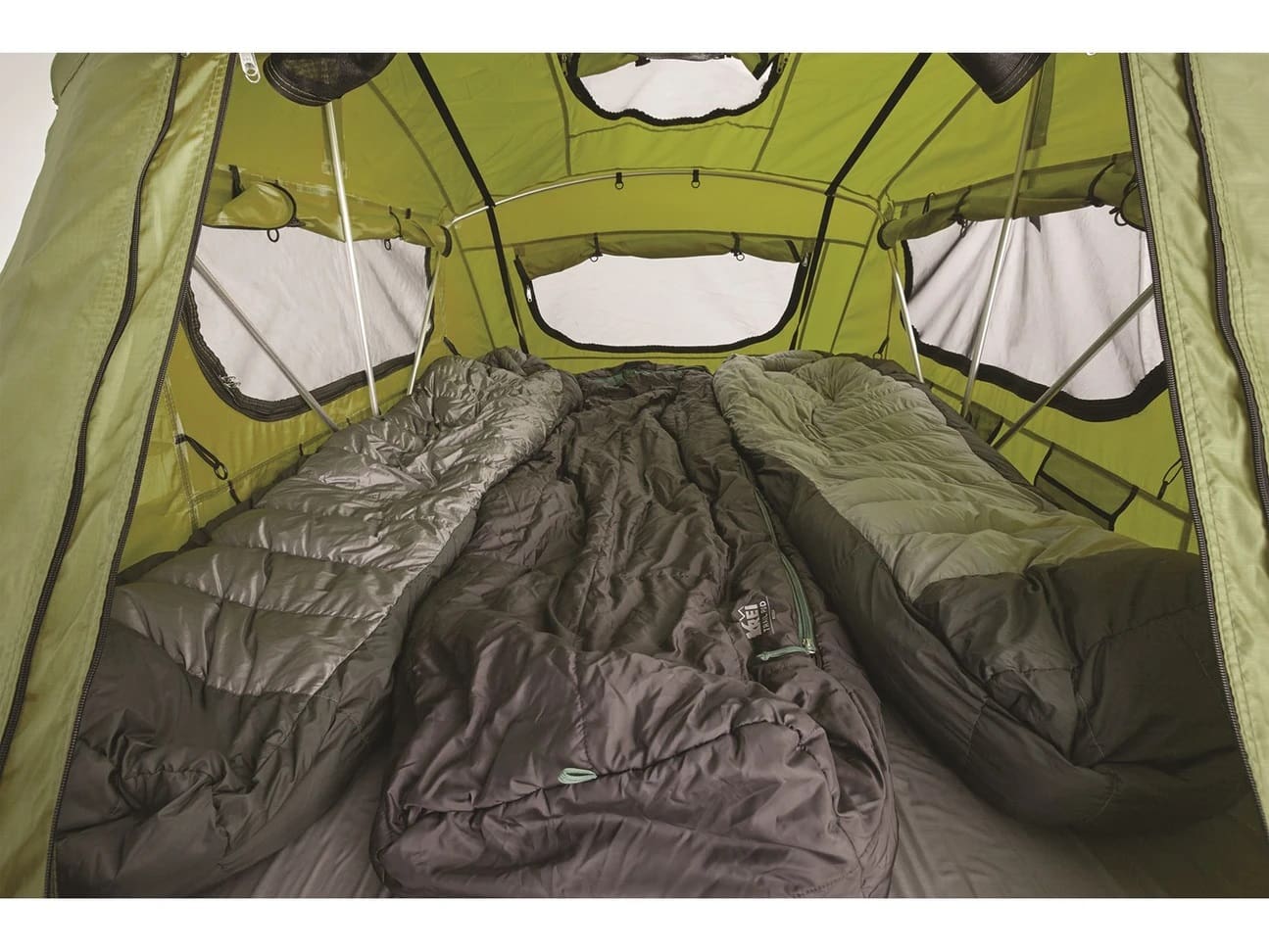 Yakima SkyRise Medium Green Rooftop Tent
