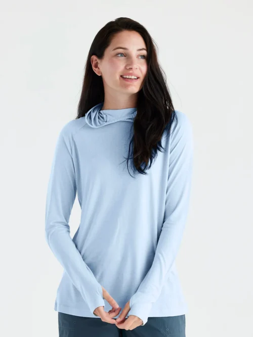 Free Fly Women's Bamboo Lightweight Hoodie II Clear Sky Front